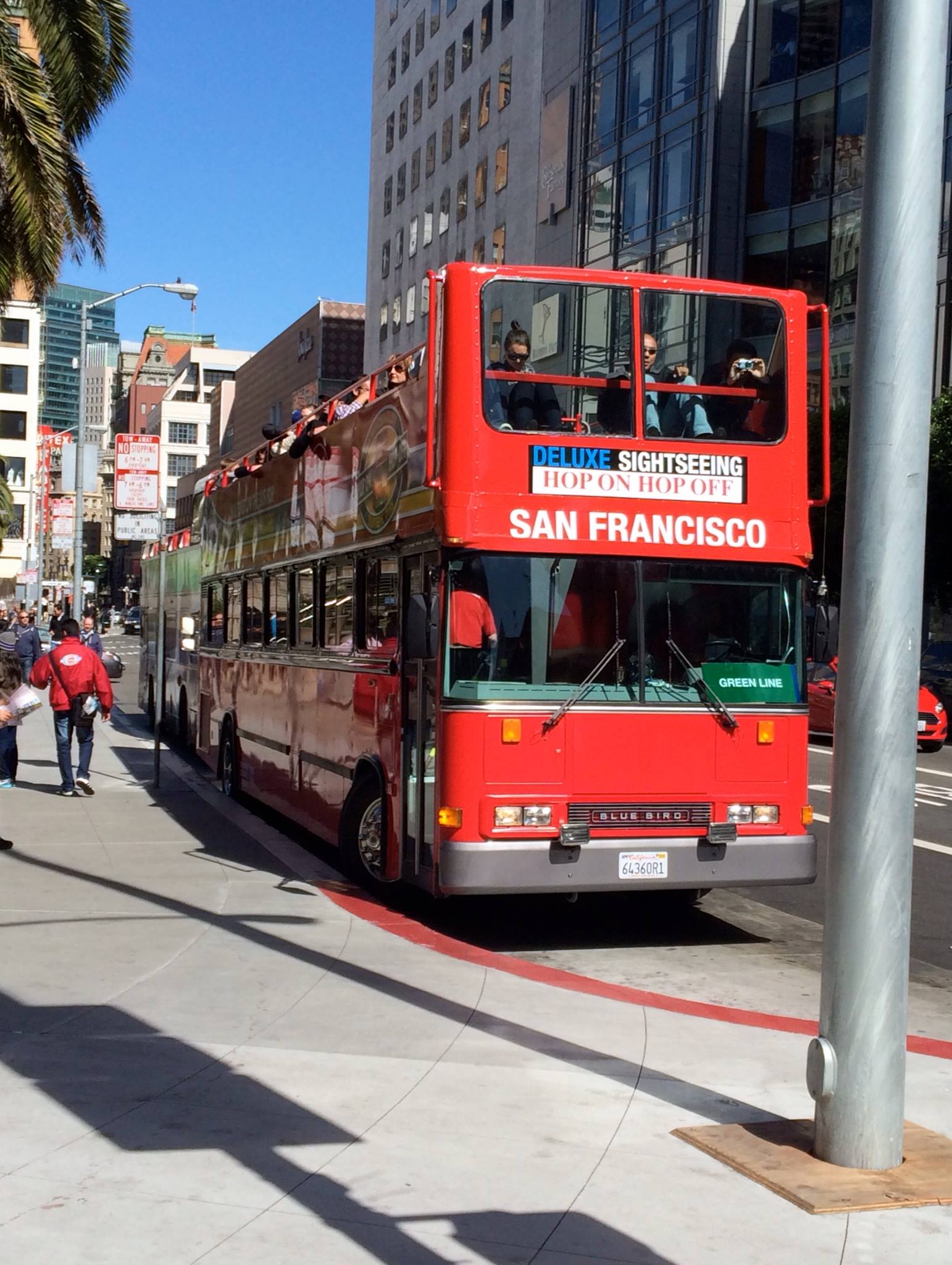 San Francisco's first Natural Gas Tour Bus line