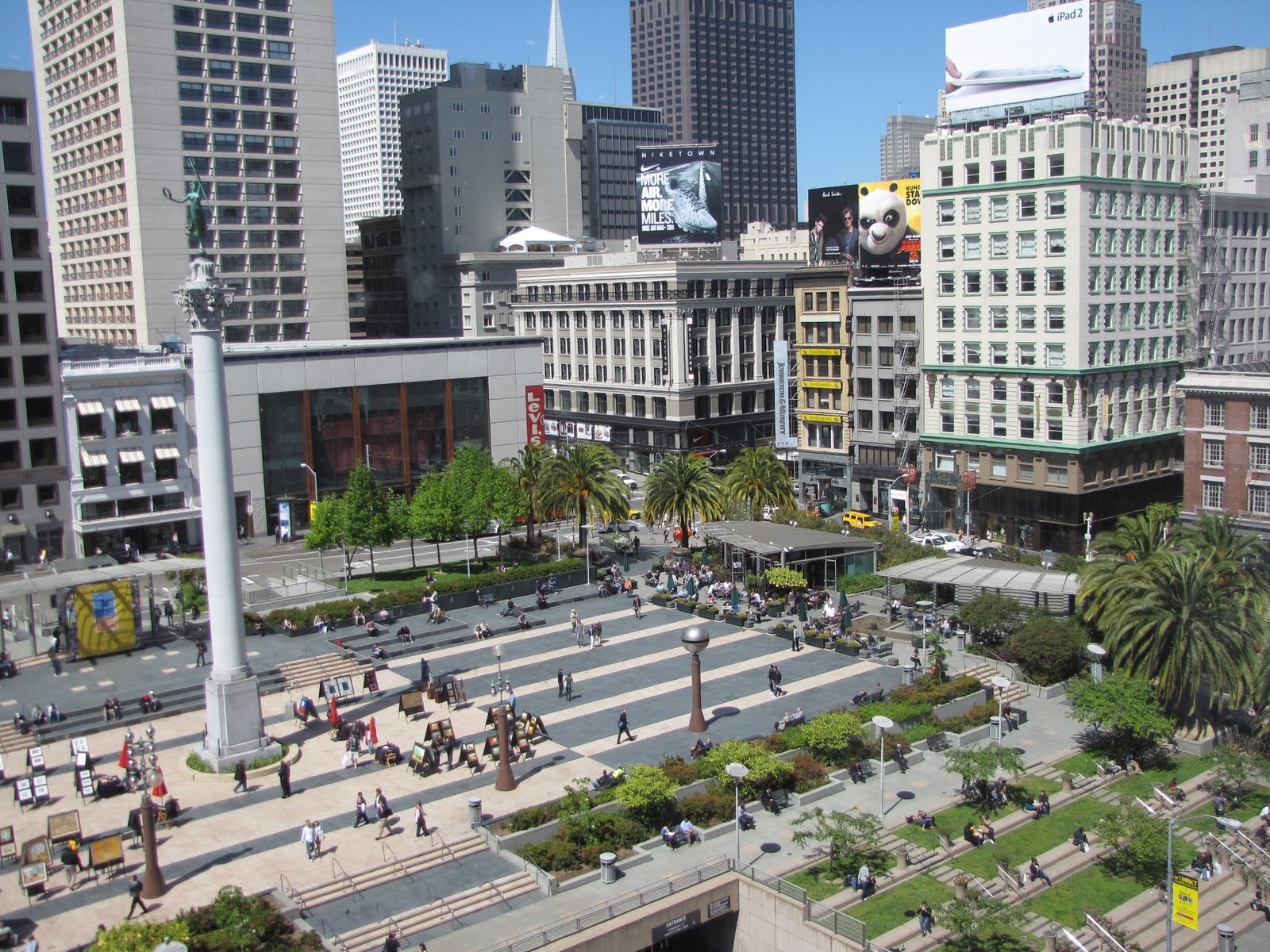A busy Union Square
